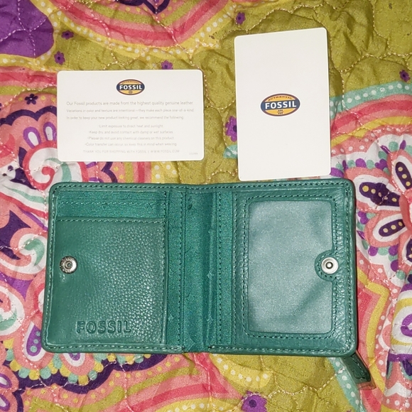 Fossil wallet - Picture 3 of 4